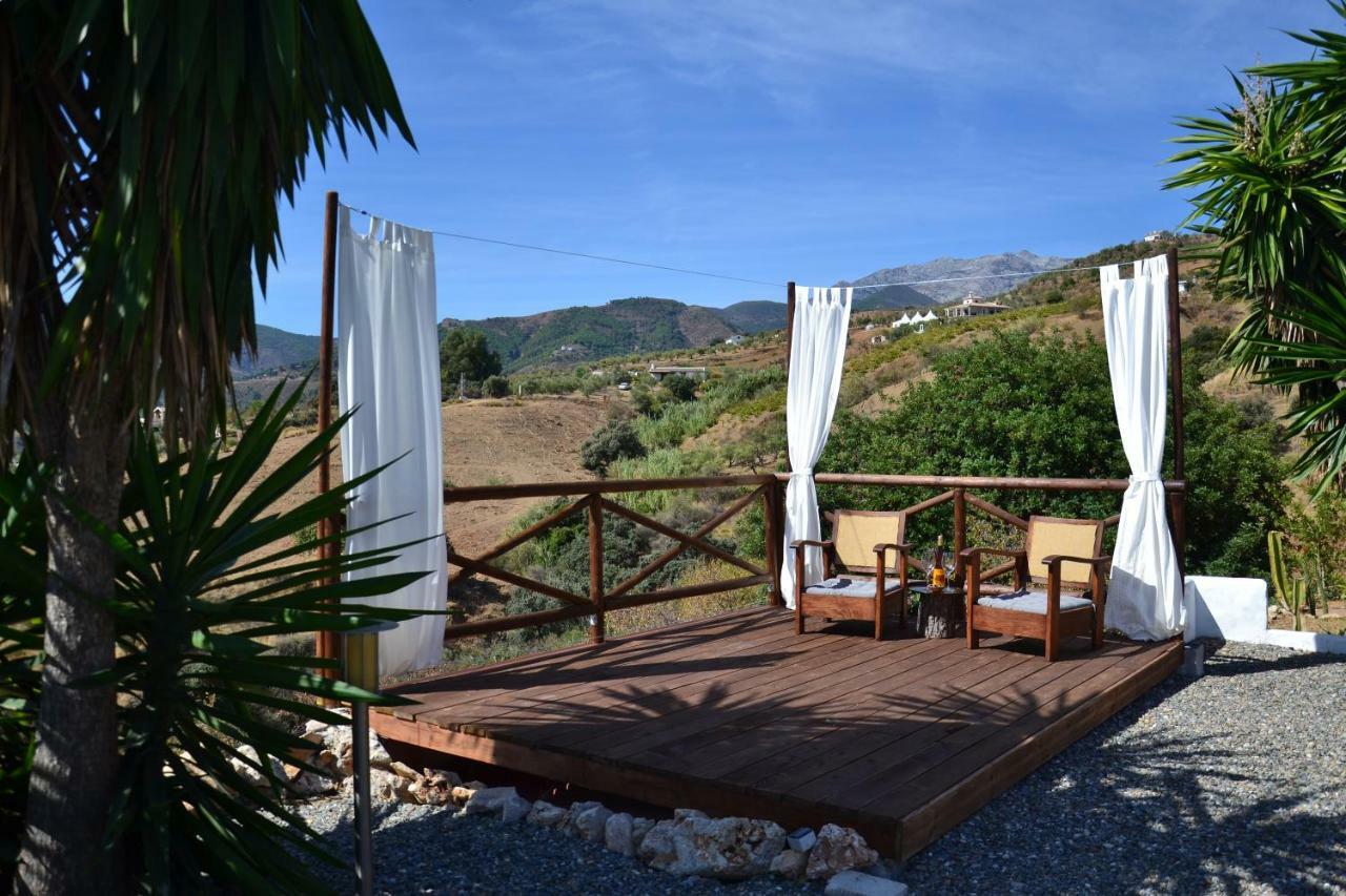 The African House Bed and Breakfast Tolox Exteriör bild
