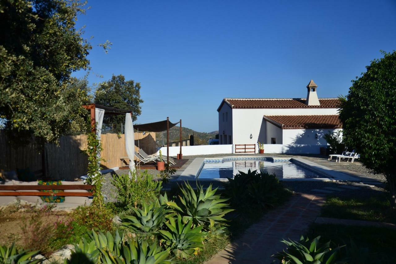 The African House Bed and Breakfast Tolox Exteriör bild